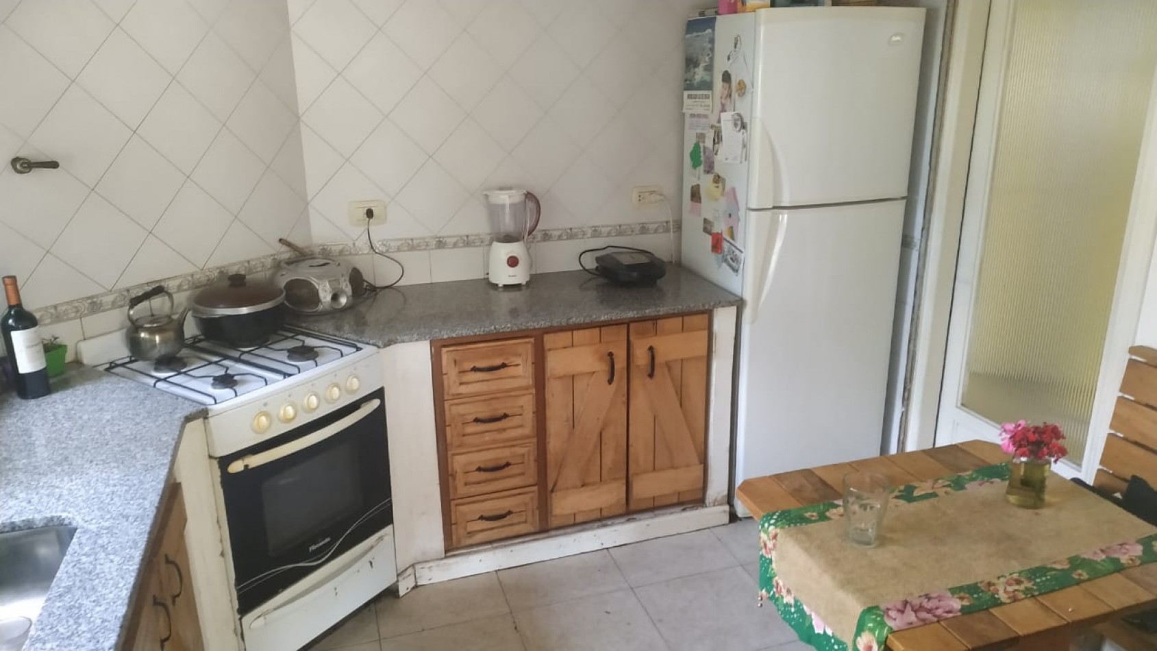 Chalet de 4 amb con gran parque en Barrio Los Acantilados