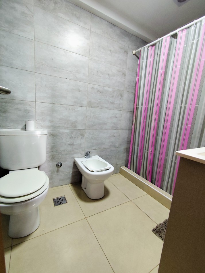 Depto un amb con balcon a la calle con amenities Edificio Cuarzur I