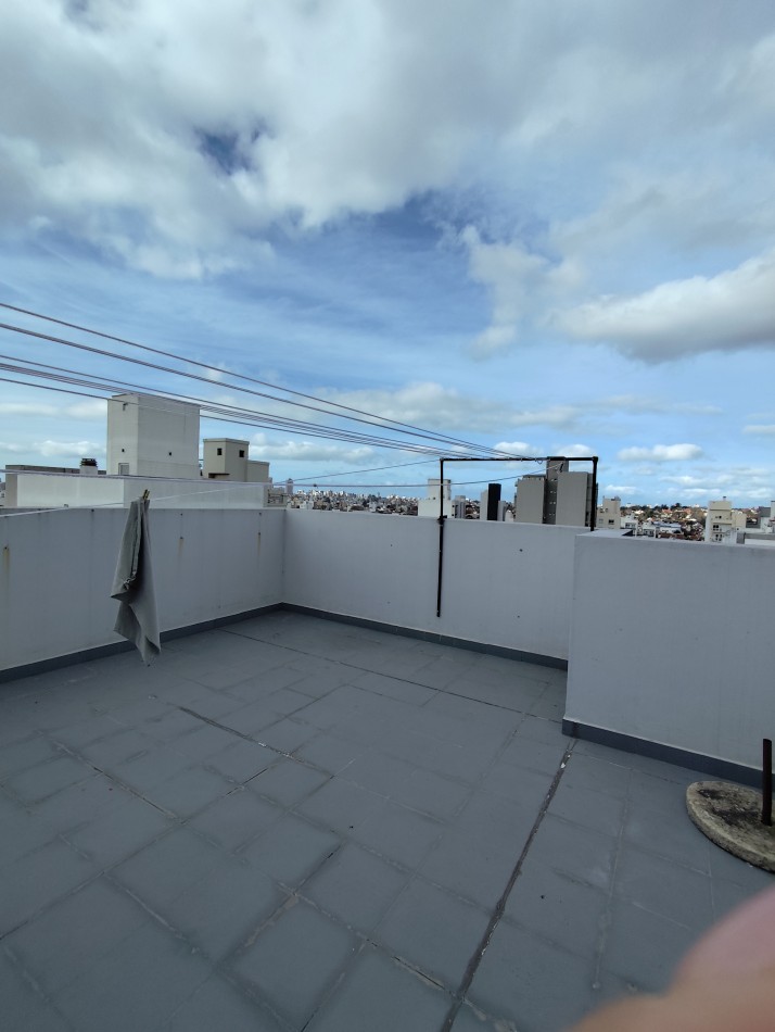 Depto un amb con balcon a la calle con amenities Edificio Cuarzur I