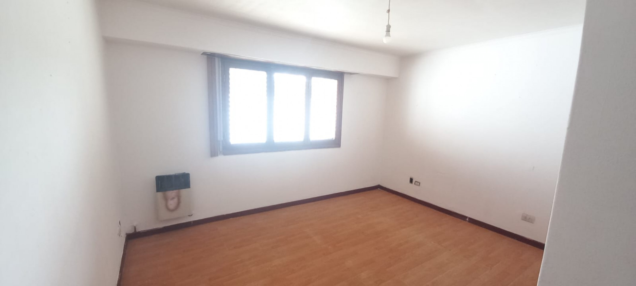 VENTA CASA 3 AMB.CON GARAGE