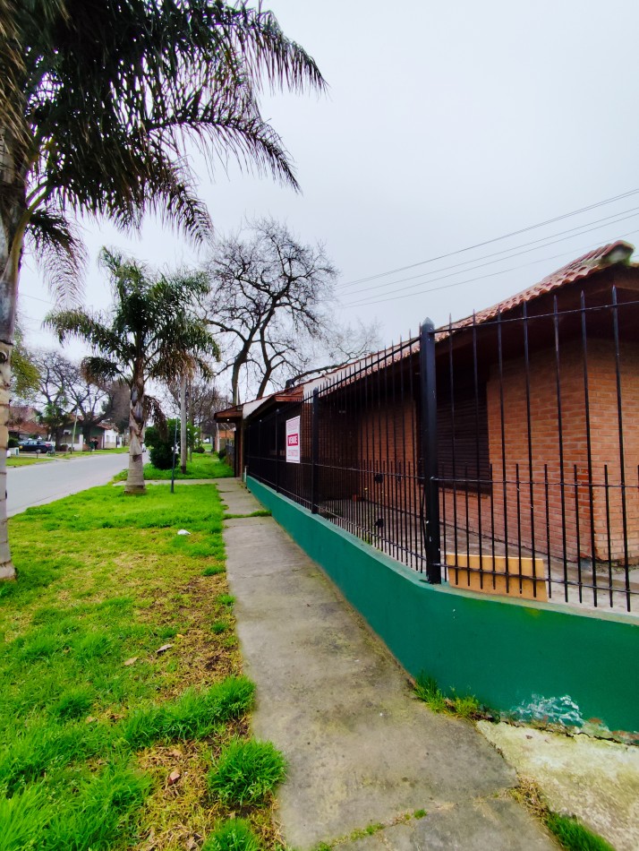 Chalet 3 amb con garage en venta. Colinas de P. Ramos 