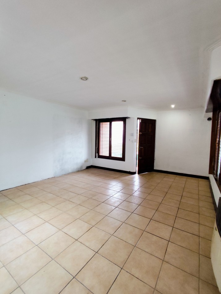 Chalet 3 amb con garage en venta. Colinas de P. Ramos 