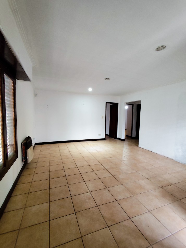 Chalet 3 amb con garage en venta. Colinas de P. Ramos 