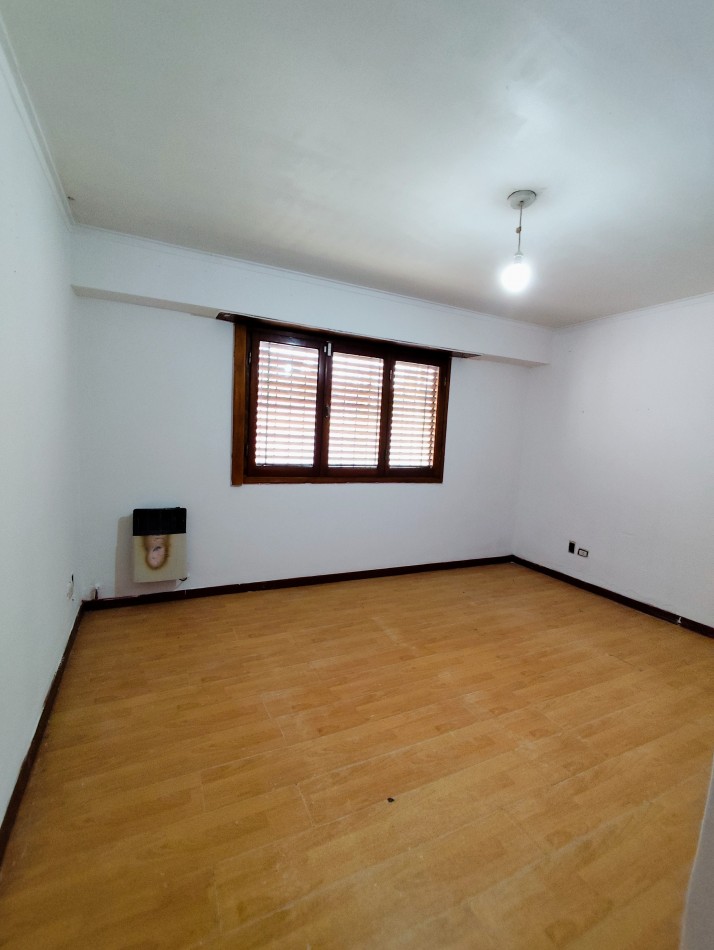 Chalet 3 amb con garage en venta. Colinas de P. Ramos 