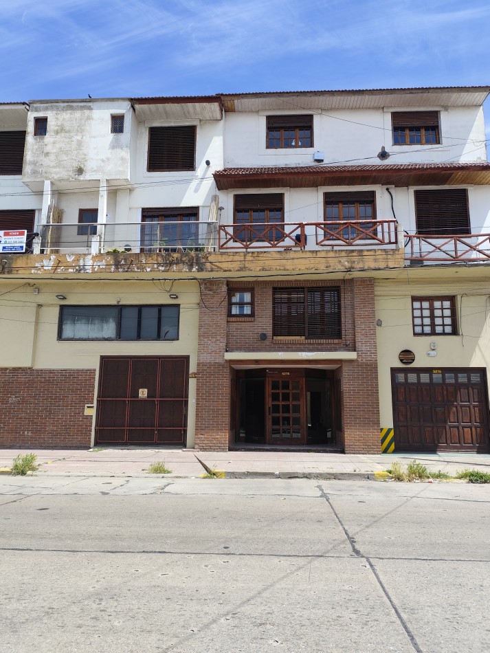 Hermoso Depto en duplex 3 amb. Muy luminoso. Barrio  Don Bosco 