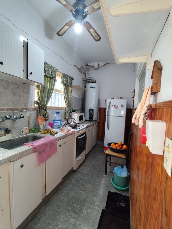 PH en venta Barrio Chauvin Avellaneda 2400
