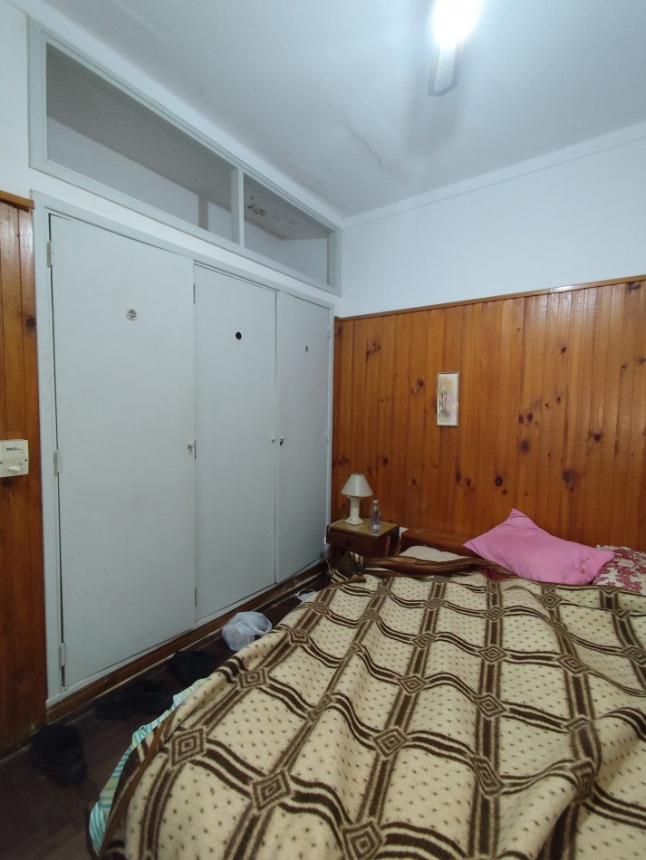 PH en venta Barrio Chauvin Avellaneda 2400