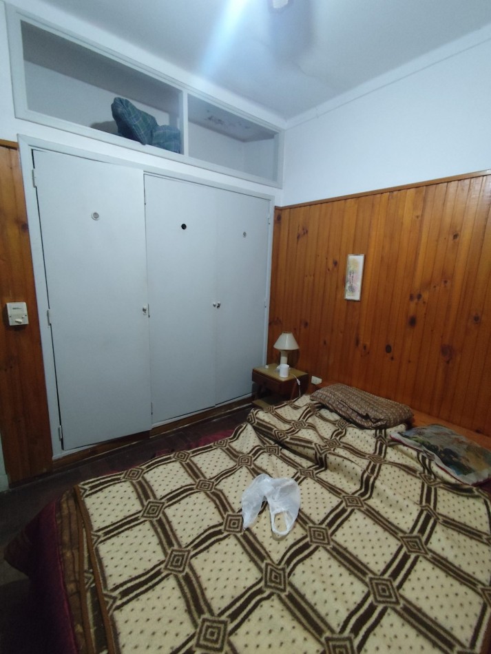 PH en venta Barrio Chauvin Avellaneda 2400